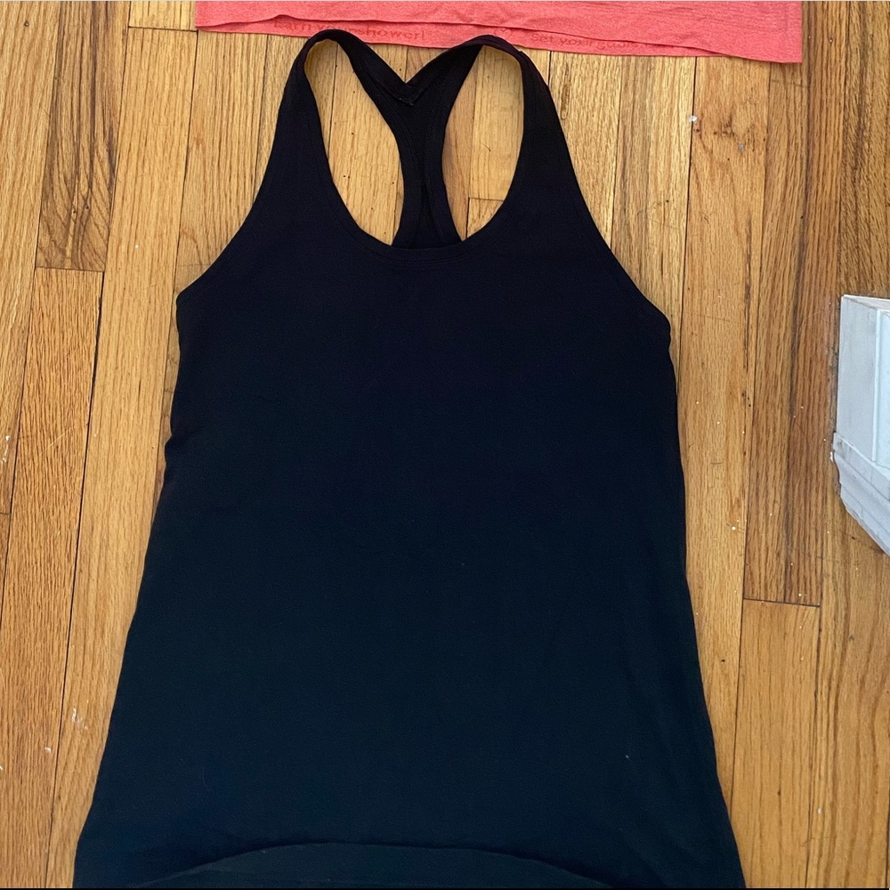 Lululemon tank tops